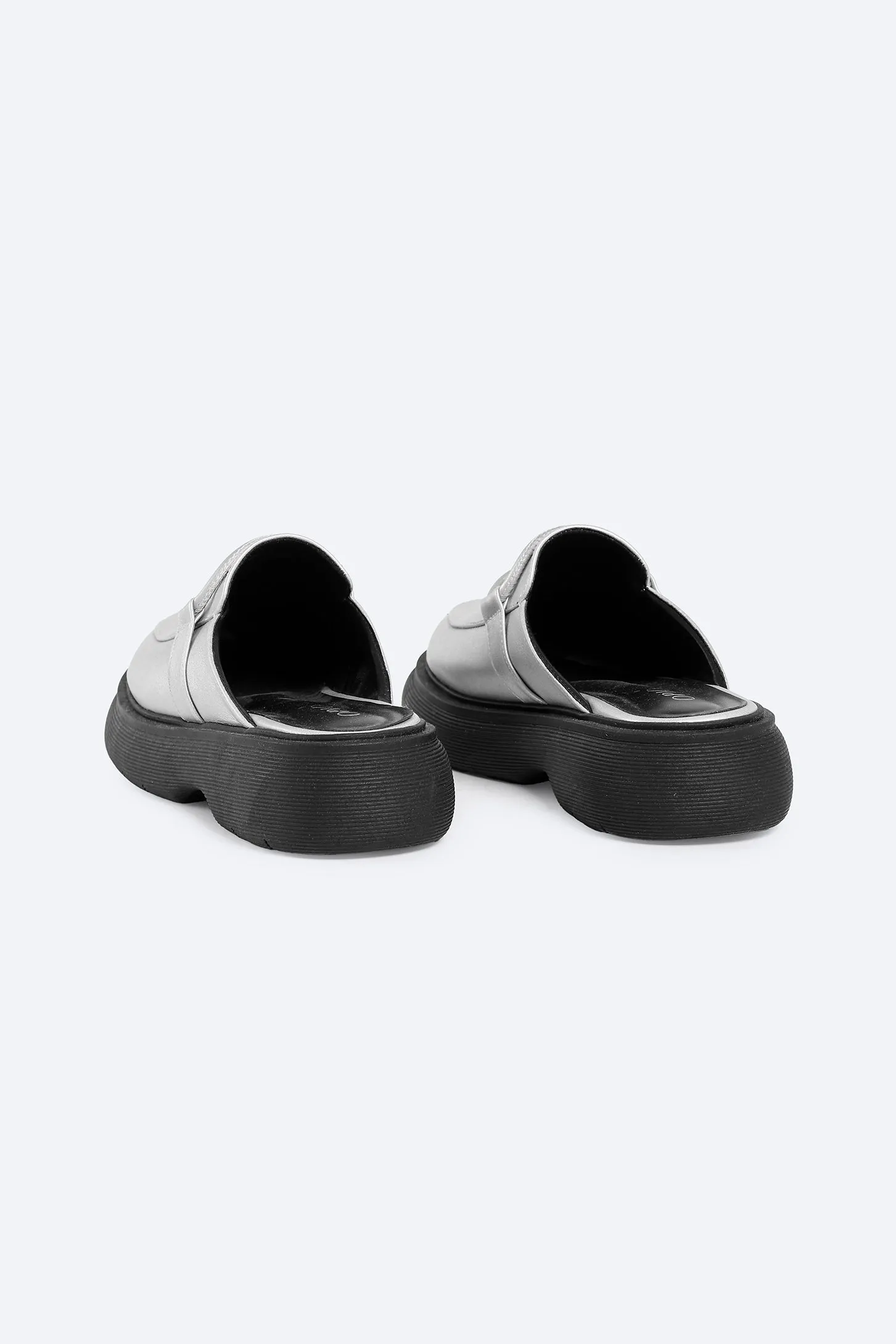 Urban Chunky Clogs - Silver